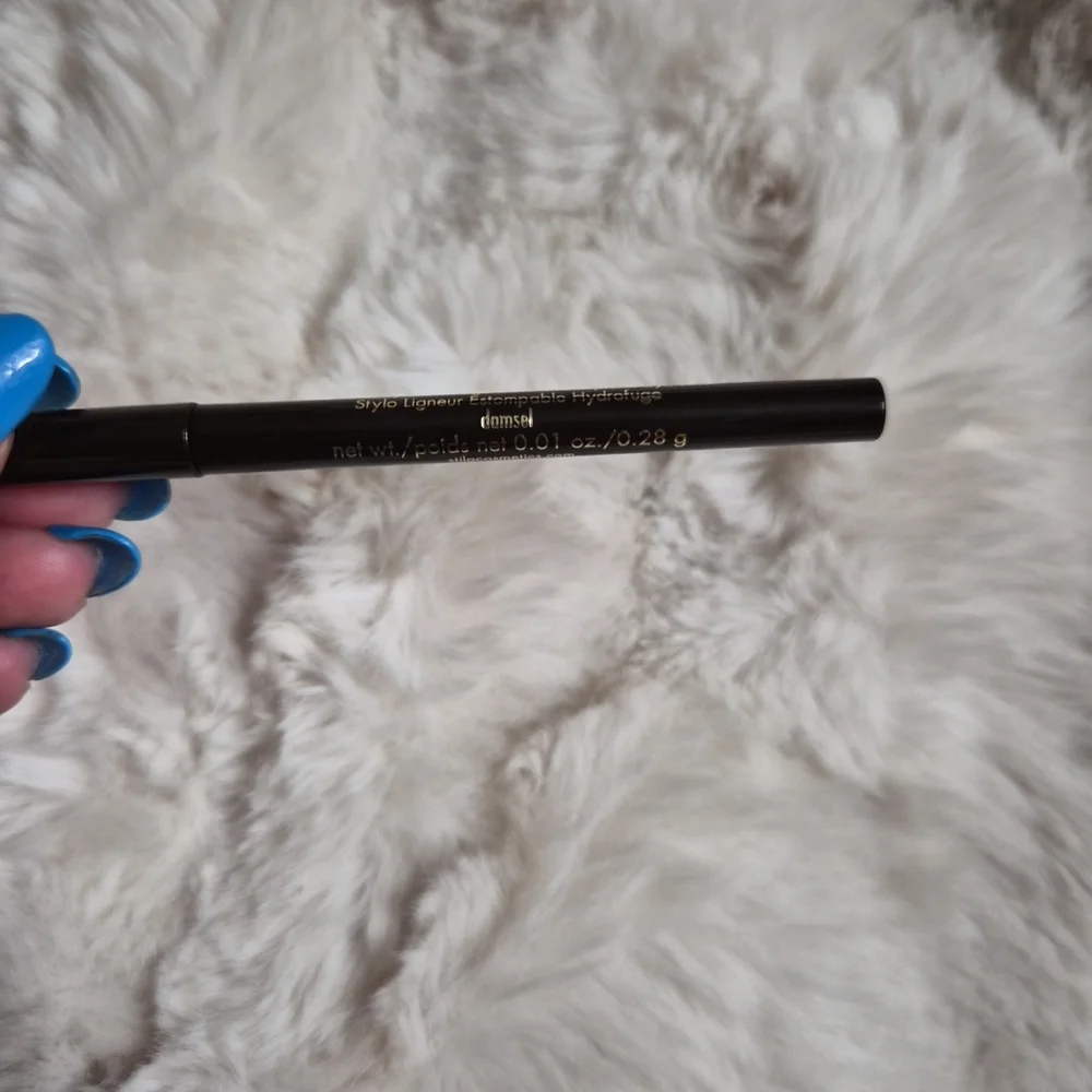 Stila Eye Liner Stay All Day Smudge Stick Waterproof Eyeliner Damsel New NWOB ✨️